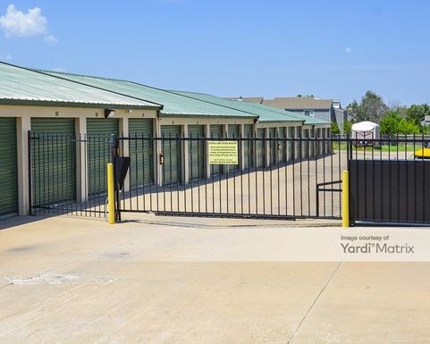 Source URL: https://cdnsc.rentcafe.com/dmslivecafe/3/1082159/1082159-1-4.jpg?width=-1&height=385&quality=80