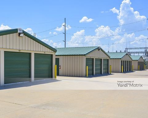 Source URL: https://cdnsc.rentcafe.com/dmslivecafe/3/1082159/1082159-1-6.jpg?width=-1&height=385&quality=80