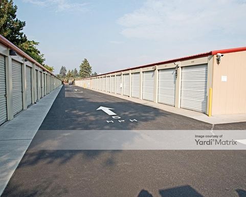 Source URL: https://cdnsc.rentcafe.com/dmslivecafe/3/1082172/1082172-1-3.jpg?width=-1&height=385&quality=80