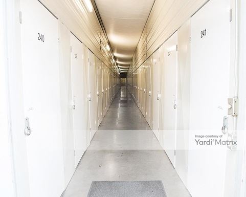 Source URL: https://cdnsc.rentcafe.com/dmslivecafe/3/1082181/1082181-1-4.jpg?width=-1&height=385&quality=80