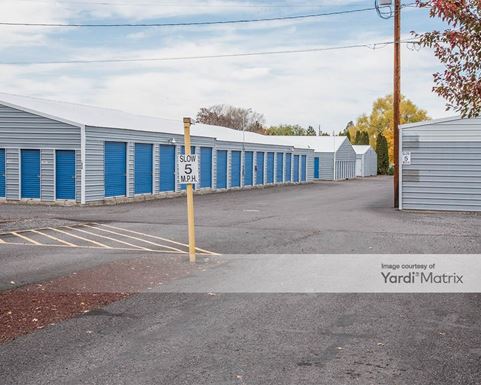 Source URL: https://cdnsc.rentcafe.com/dmslivecafe/3/1082184/1082184-1-2.jpg?width=-1&height=385&quality=80