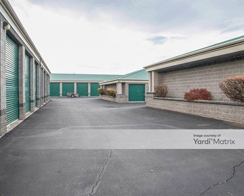 Source URL: https://cdnsc.rentcafe.com/dmslivecafe/3/1082189/1082189-1-4.jpg?width=-1&height=385&quality=80