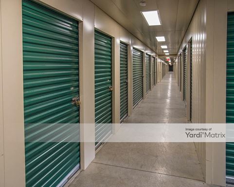 Source URL: https://cdnsc.rentcafe.com/dmslivecafe/3/1082189/1082189-1-5.jpg?width=-1&height=385&quality=80