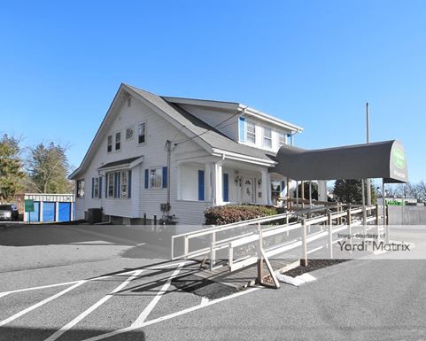 Source URL: https://cdnsc.rentcafe.com/dmslivecafe/3/1082209/1082209-1-6.jpg?width=-1&height=385&quality=80