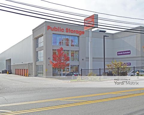 Source URL: https://cdnsc.rentcafe.com/dmslivecafe/3/1082222/1082222-1-3.jpg?width=-1&height=385&quality=80