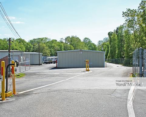 Source URL: https://cdnsc.rentcafe.com/dmslivecafe/3/1082295/1082295-1-5.jpg?width=-1&height=385&quality=80