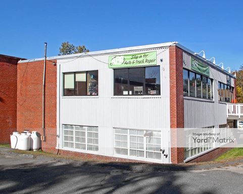 Source URL: https://cdnsc.rentcafe.com/dmslivecafe/3/1082333/1082333-1-2.jpg?width=-1&height=385&quality=80