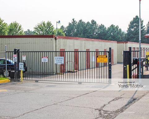 Source URL: https://cdnsc.rentcafe.com/dmslivecafe/3/1082347/1082347-1-4.jpg?width=-1&height=385&quality=80