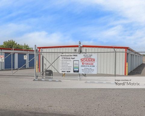 Source URL: https://cdnsc.rentcafe.com/dmslivecafe/3/1082348/1082348-1-5.jpg?width=-1&height=385&quality=80