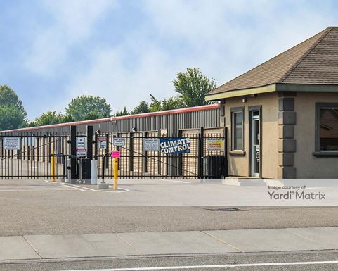 Source URL: https://cdnsc.rentcafe.com/dmslivecafe/3/1082351/1082351-1-2.jpg?width=-1&height=385&quality=80