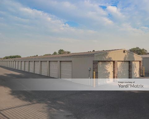 Source URL: https://cdnsc.rentcafe.com/dmslivecafe/3/1082352/1082352-1-2.jpg?width=-1&height=385&quality=80