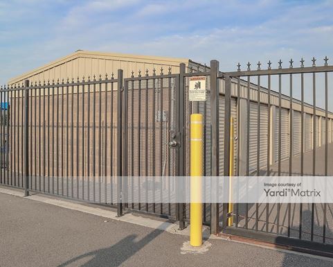 Source URL: https://cdnsc.rentcafe.com/dmslivecafe/3/1082352/1082352-1-4.jpg?width=-1&height=385&quality=80