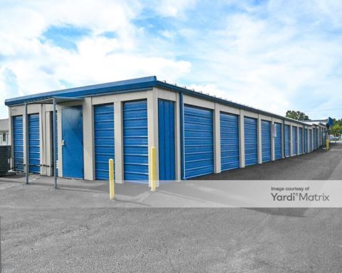 Source URL: https://cdnsc.rentcafe.com/dmslivecafe/3/1082355/1082355-1-5.jpg?width=-1&height=385&quality=80