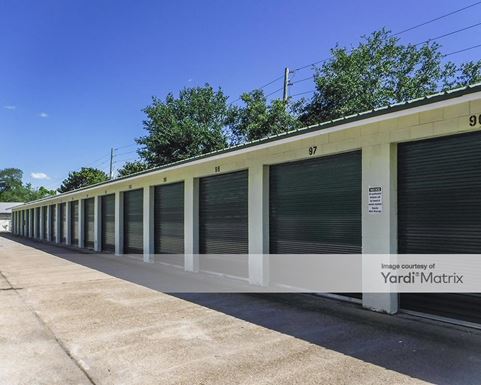 Source URL: https://cdnsc.rentcafe.com/dmslivecafe/3/1082365/1082365-1-4.jpg?width=-1&height=385&quality=80