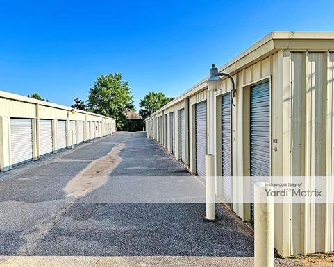 Source URL: https://cdnsc.rentcafe.com/dmslivecafe/3/1082370/1082370-1-2.jpg?width=-1&height=385&quality=80