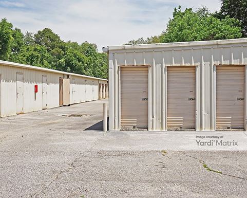 Source URL: https://cdnsc.rentcafe.com/dmslivecafe/3/1082372/1082372-1-3.jpg?width=-1&height=385&quality=80