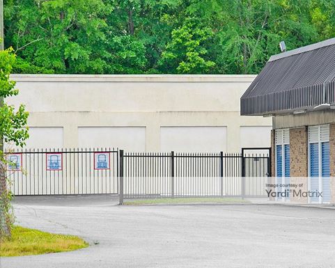 Source URL: https://cdnsc.rentcafe.com/dmslivecafe/3/1082384/1082384-1-2.jpg?width=-1&height=385&quality=80