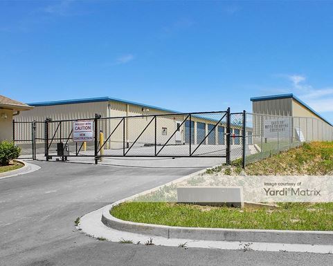 Source URL: https://cdnsc.rentcafe.com/dmslivecafe/3/1082393/1082393-1-3.jpg?width=-1&height=385&quality=80