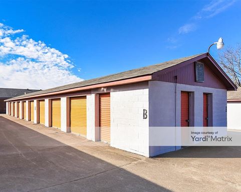 Source URL: https://cdnsc.rentcafe.com/dmslivecafe/3/1082400/1082400-1-2.jpg?width=-1&height=385&quality=80