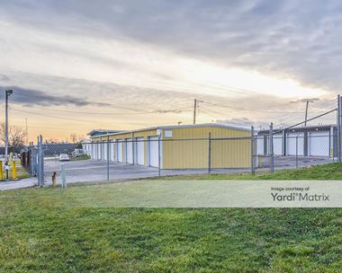 Storage Units for Rent available at 300 Delta Drive, Nicholasville, KY 40356