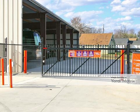 Source URL: https://cdnsc.rentcafe.com/dmslivecafe/3/1082418/1082418-1-6.jpg?width=-1&height=385&quality=80