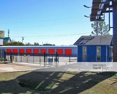 Storage Units for Rent available at 2292 Battlefield Pkwy, Fort Oglethorpe, GA 30742