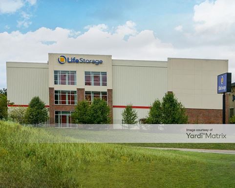 Source URL: https://cdnsc.rentcafe.com/dmslivecafe/3/1082437/1082437-1-3.jpg?width=-1&height=385&quality=80