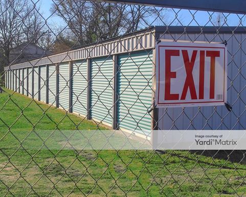 Source URL: https://cdnsc.rentcafe.com/dmslivecafe/3/1082462/1082462-1-2.jpg?width=-1&height=385&quality=80