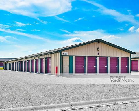 Source URL: https://cdnsc.rentcafe.com/dmslivecafe/3/1082473/1082473-1-3.jpg?width=-1&height=385&quality=80