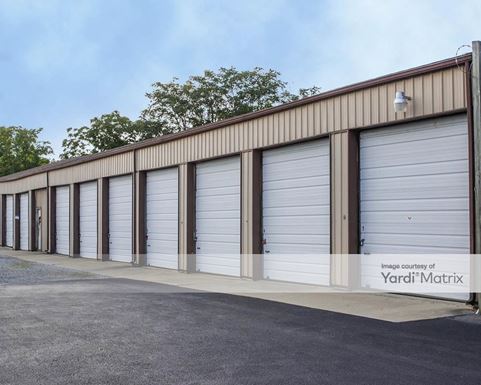 Source URL: https://cdnsc.rentcafe.com/dmslivecafe/3/1082484/1082484-1-2.jpg?width=-1&height=385&quality=80