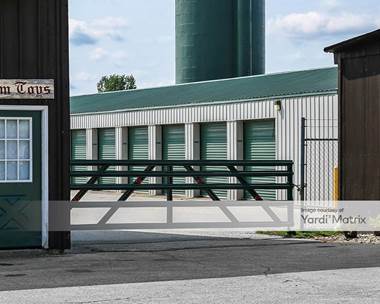 Storage Units for Rent available at 885 East Mishawaka Road, Elkhart, IN 46517