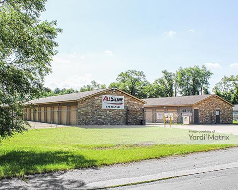 Source URL: https://cdnsc.rentcafe.com/dmslivecafe/3/1082504/1082504-1-1.jpg?width=-1&height=385&quality=80