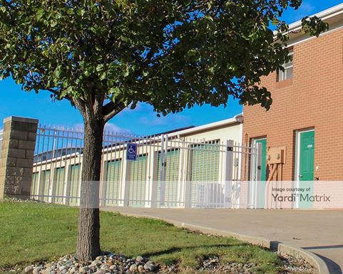 Source URL: https://cdnsc.rentcafe.com/dmslivecafe/3/1082526/1082526-1-3.jpg?width=-1&height=385&quality=80