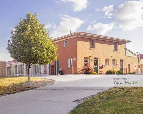 Source URL: https://cdnsc.rentcafe.com/dmslivecafe/3/1082526/1082526-1-4.jpg?width=-1&height=385&quality=80