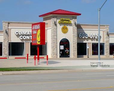 Storage Units for Rent available at 10214 Frankford Avenue, Lubbock, TX 79424