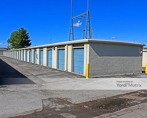 Source URL: https://cdnsc.rentcafe.com/dmslivecafe/3/1082552/1082552-1-3.jpg?width=-1&height=385&quality=80