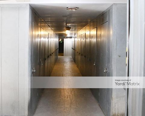 Source URL: https://cdnsc.rentcafe.com/dmslivecafe/3/1082568/1082568-1-3.jpg?width=-1&height=385&quality=80