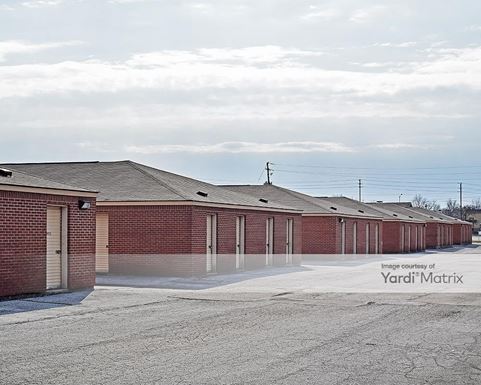 Source URL: https://cdnsc.rentcafe.com/dmslivecafe/3/1082575/1082575-1-5.jpg?width=-1&height=385&quality=80