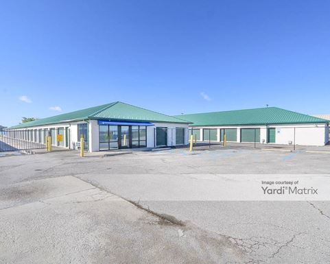 Source URL: https://cdnsc.rentcafe.com/dmslivecafe/3/1082588/1082588-1-4.jpg?width=-1&height=385&quality=80