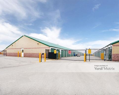 Source URL: https://cdnsc.rentcafe.com/dmslivecafe/3/1082592/1082592-1-3.jpg?width=-1&height=385&quality=80