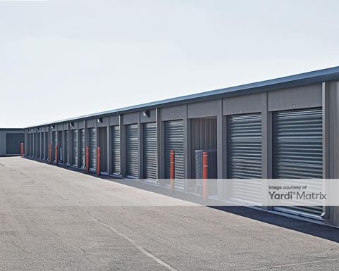 Source URL: https://cdnsc.rentcafe.com/dmslivecafe/3/1082596/1082596-1-5.jpg?width=-1&height=385&quality=80