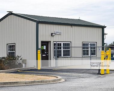 Storage Units for Rent available at 11440 Blankenbaker Access Drive, Louisville, KY 40299