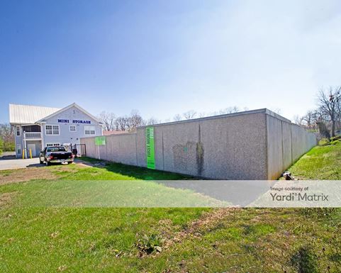 Source URL: https://cdnsc.rentcafe.com/dmslivecafe/3/1082616/1082616-1-5.jpg?width=-1&height=385&quality=80