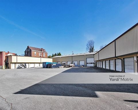 Source URL: https://cdnsc.rentcafe.com/dmslivecafe/3/1082633/1082633-1-2.jpg?width=-1&height=385&quality=80