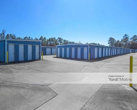 Source URL: https://cdnsc.rentcafe.com/dmslivecafe/3/1082670/1082670-1-5.jpg?width=-1&height=385&quality=80