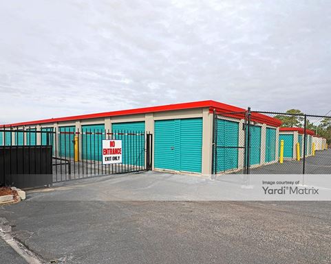 Source URL: https://cdnsc.rentcafe.com/dmslivecafe/3/1082672/1082672-1-5.jpg?width=-1&height=385&quality=80