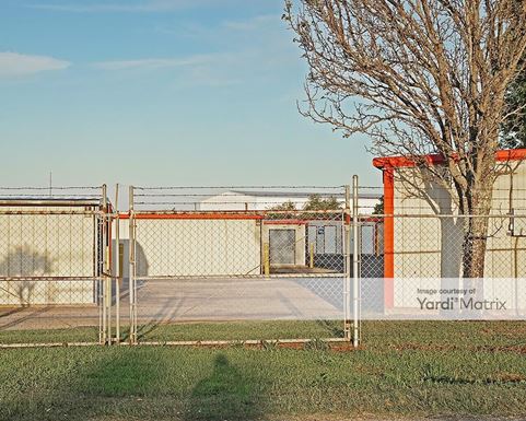 Source URL: https://cdnsc.rentcafe.com/dmslivecafe/3/1082674/1082674-1-4.jpg?width=-1&height=385&quality=80