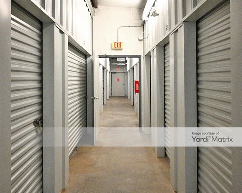 Source URL: https://cdnsc.rentcafe.com/dmslivecafe/3/1082681/1082681-1-6.jpg?width=-1&height=385&quality=80