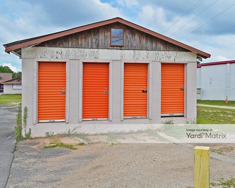 Source URL: https://cdnsc.rentcafe.com/dmslivecafe/3/1082688/1082688-1-5.jpg?width=-1&height=385&quality=80