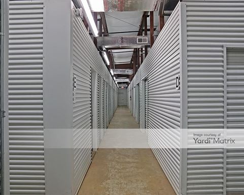 Source URL: https://cdnsc.rentcafe.com/dmslivecafe/3/1082690/1082690-1-4.jpg?width=-1&height=385&quality=80